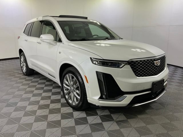 Certified 2023 Cadillac XT6 Premium Luxury w/ Platinum Package AWD/4WD image 3