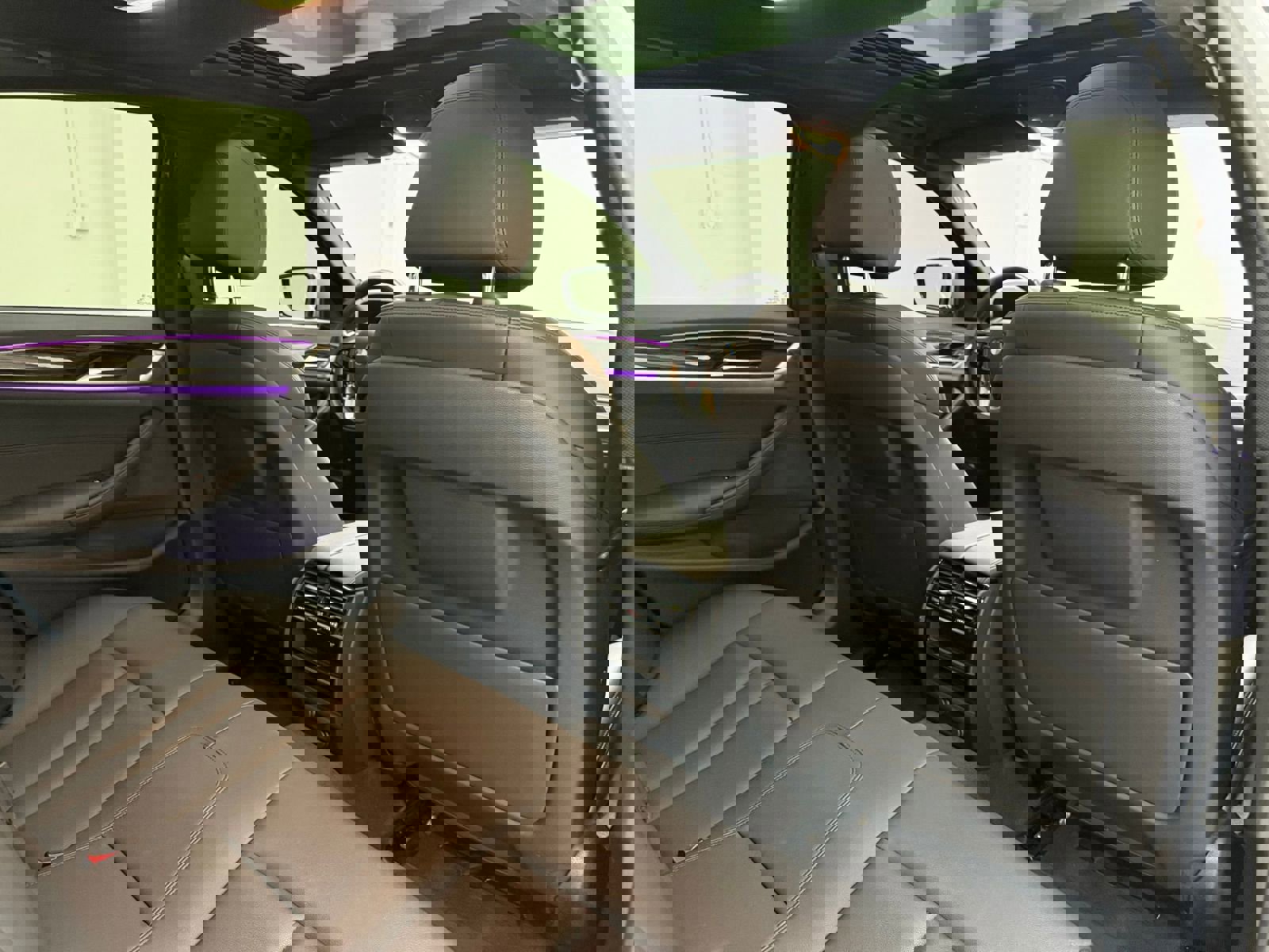 Used 2019 BMW 530e iPerformance w/ Convenience Package image 46