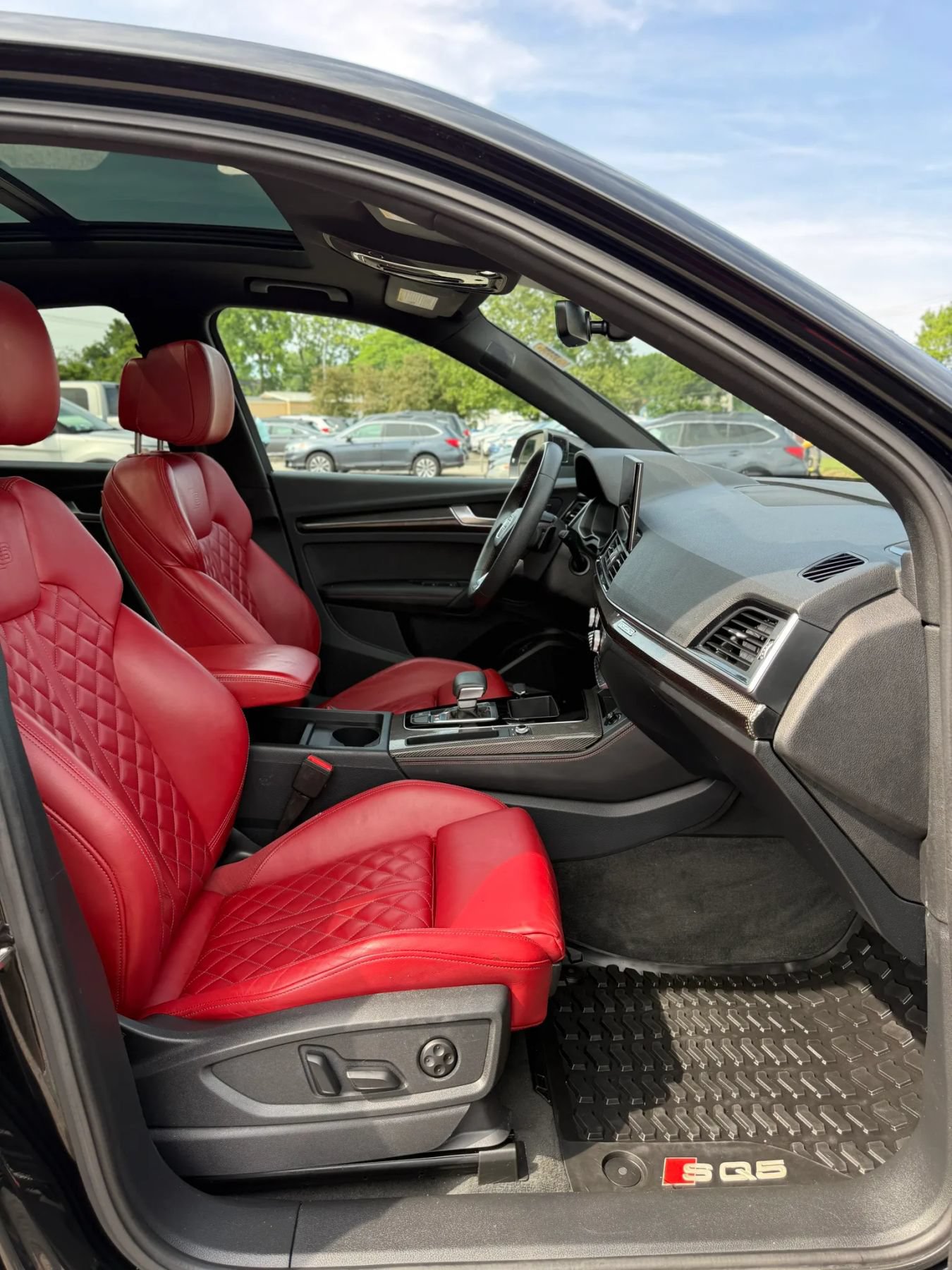 Used 2024 Audi SQ5 Premium Plus AWD/4WD image 21
