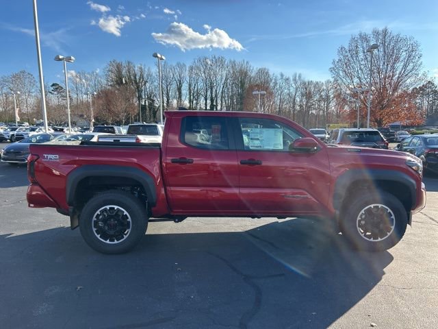 New 2025 Toyota Tacoma TRD Off-Road AWD/4WD image 4