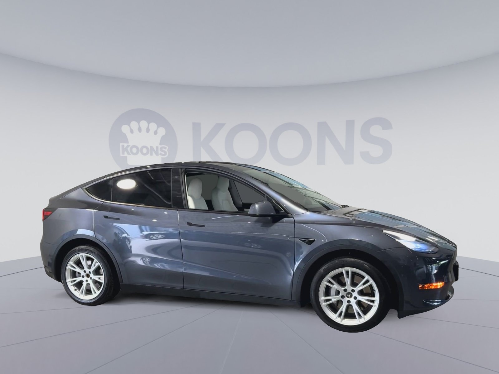 Used 2020 Tesla Model Y Long Range AWD/4WD image 2