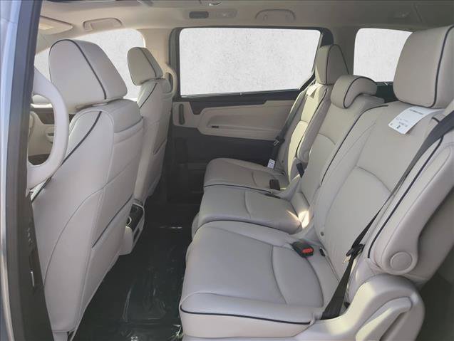New 2026 Honda Odyssey Touring image 15