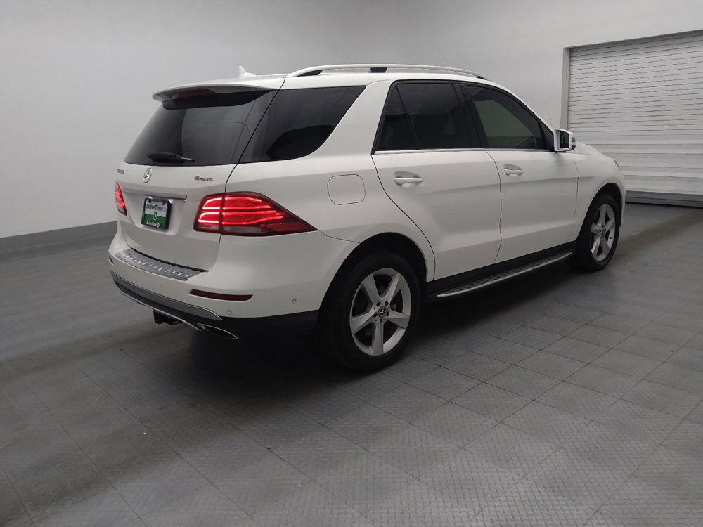 Used 2019 Mercedes-Benz GLE 400 4MATIC image 10