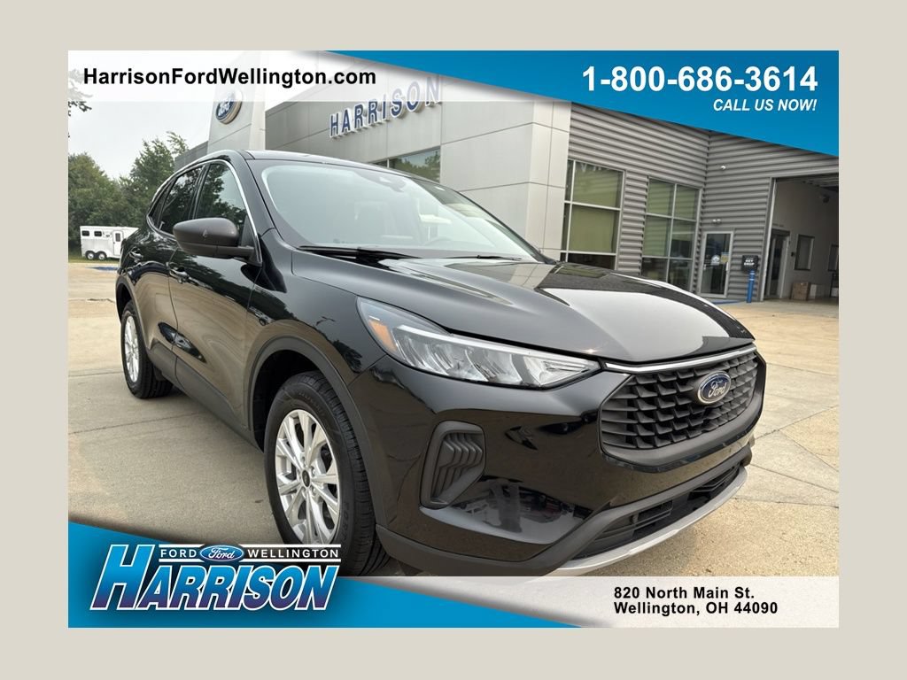 Used 2023 Ford Escape Active AWD/4WD image 1