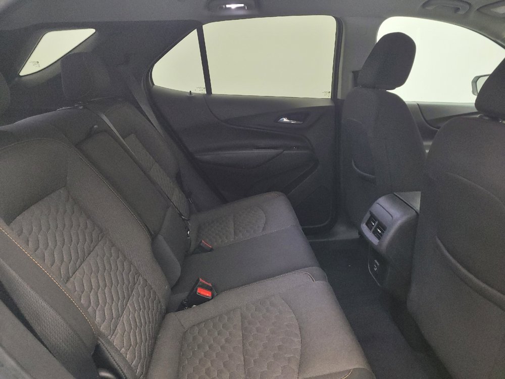 Used 2021 Chevrolet Equinox LT image 19