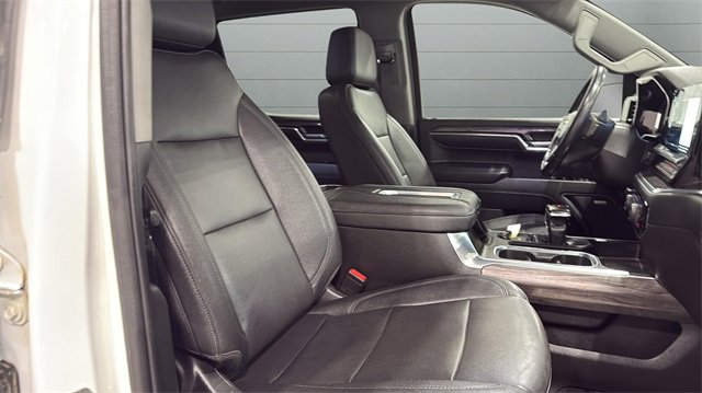 Used 2022 Chevrolet Silverado 1500 LTZ w/ Z71 Off-Road Package image 32