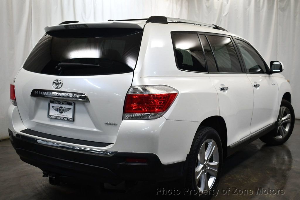 Used 2012 Toyota Highlander Limited w/ Tow Pkg image 9