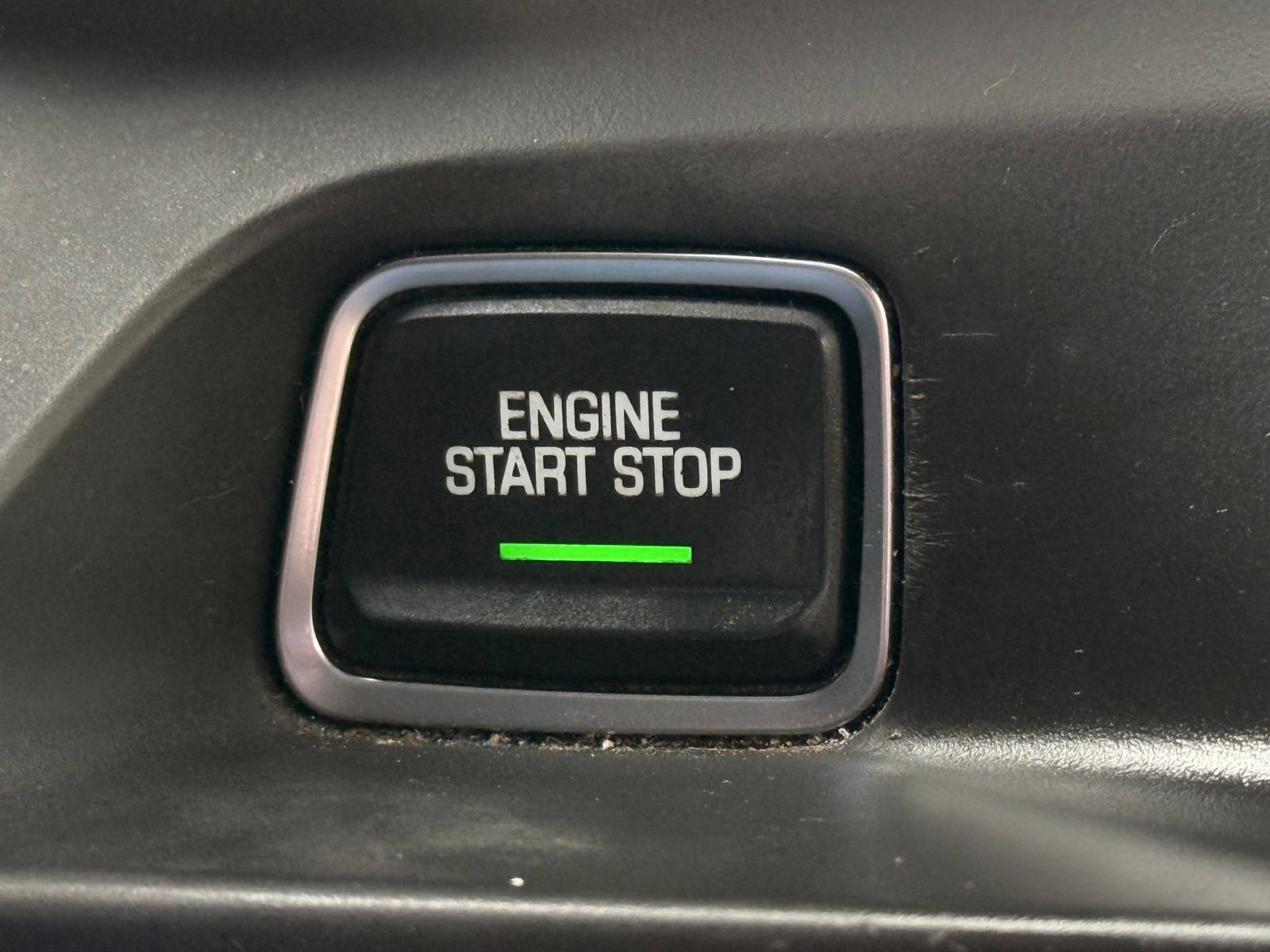Used 2017 Chevrolet Camaro LT RWD image 29