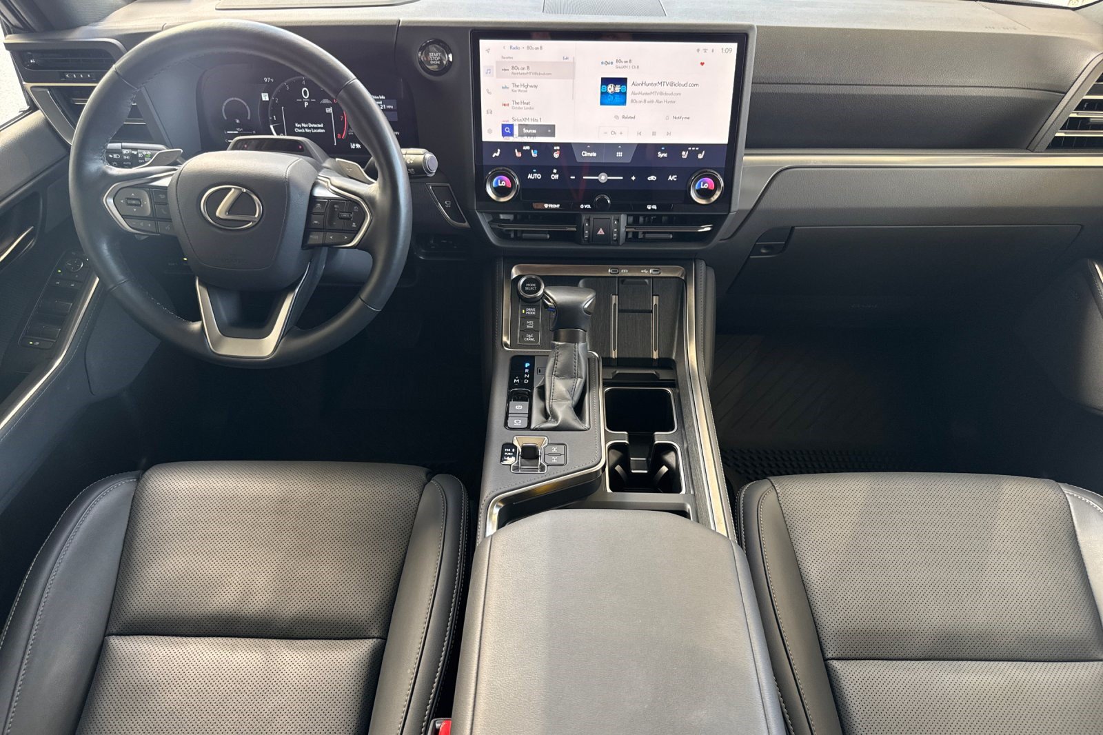 Certified 2026 Lexus GX 550 AWD/4WD image 17