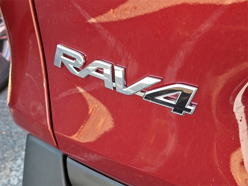 New 2025 Toyota RAV4 XLE image 17