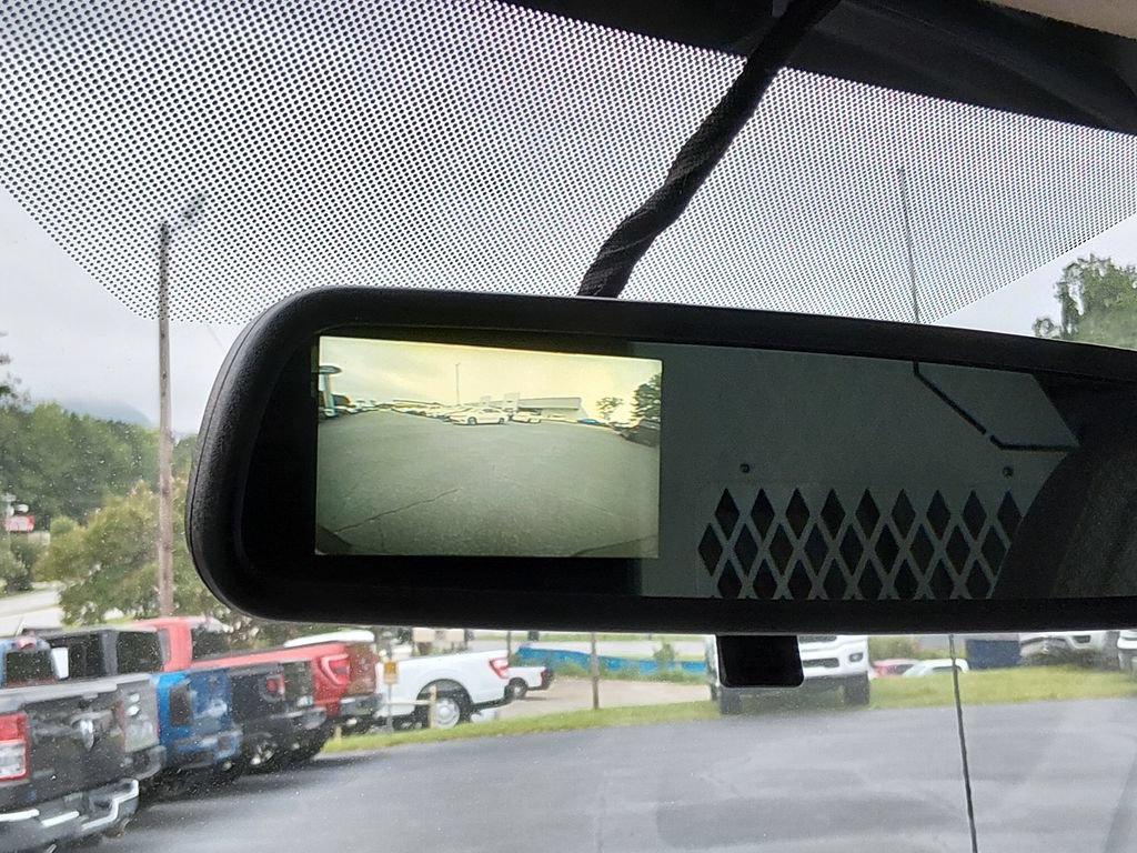 Used 2022 Chevrolet Express 2500 w/ Driver Convenience Package RWD image 25