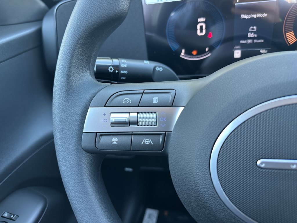 New 2027 Hyundai Kona SE FWD image 19