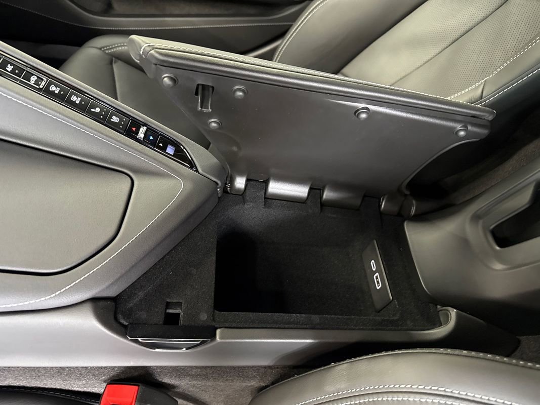 Used 2025 Chevrolet Corvette Z06 image 53