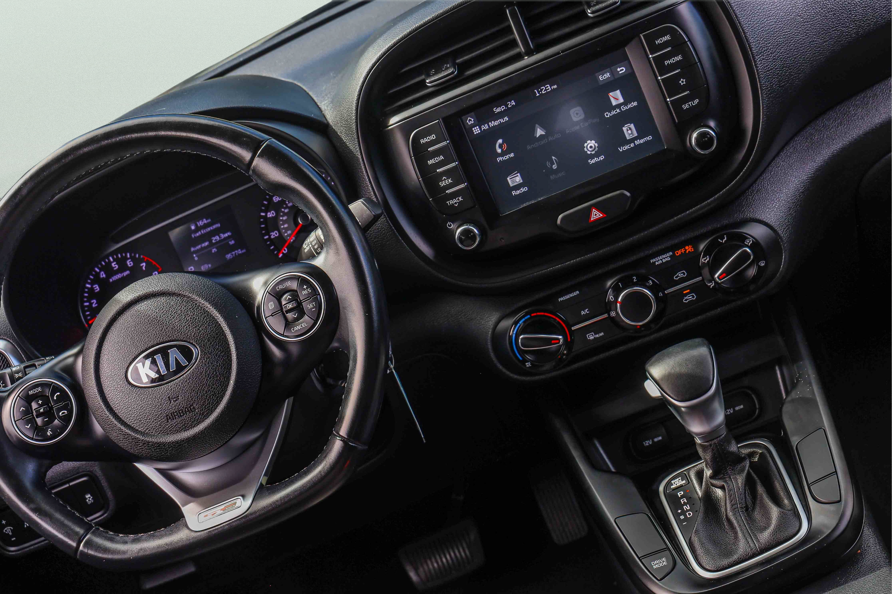 Used 2020 Kia Soul GT-Line FWD image 18