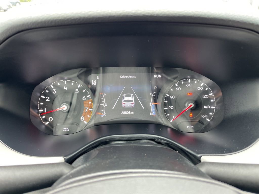 Certified 2025 Jeep Compass Limited image 9