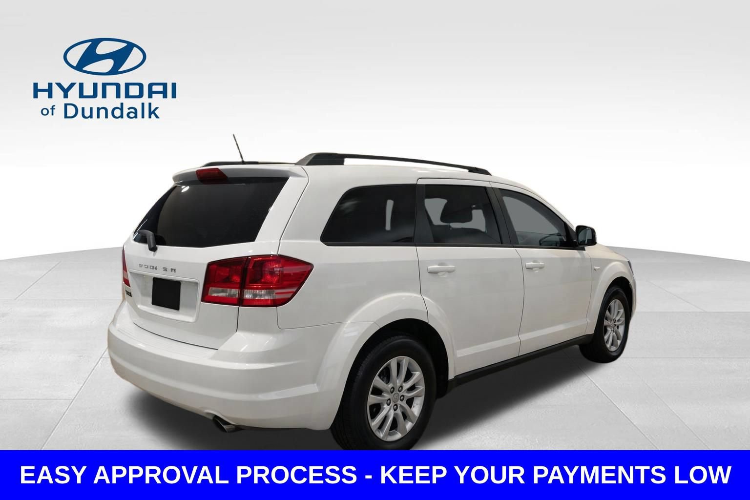 Used 2019 Dodge Journey SE FWD image 2