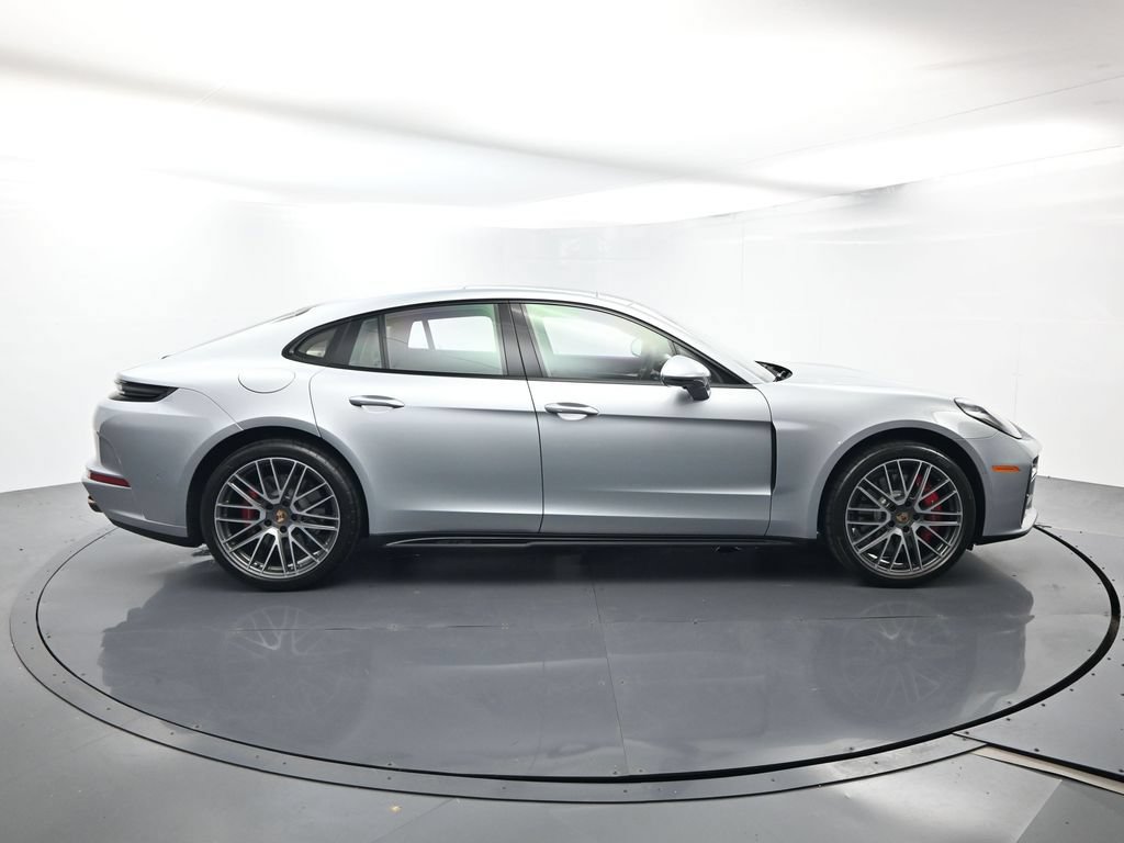 Certified 2026 Porsche Panamera GTS AWD/4WD image 16