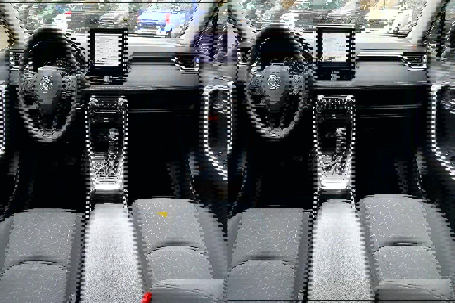 Used 2024 Toyota RAV4 XLE image 15