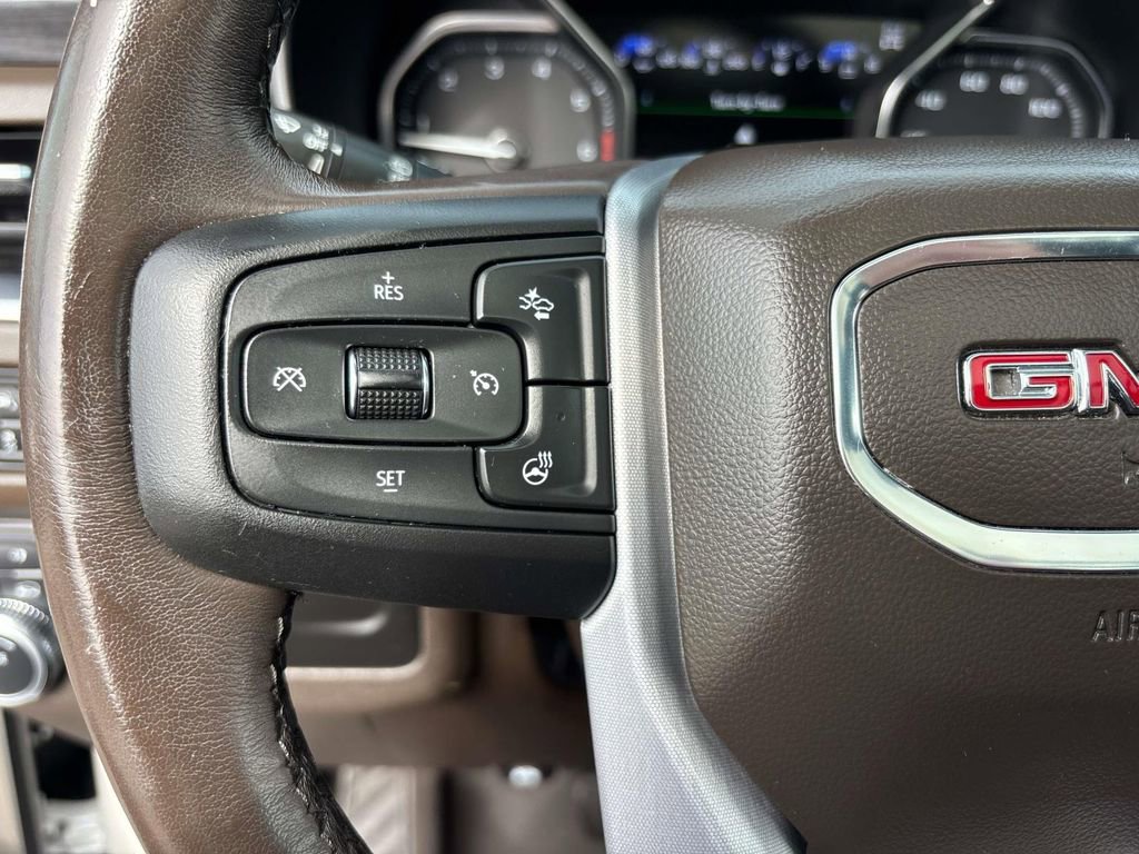 Used 2021 GMC Yukon SLT w/ SLT Premium Package image 23