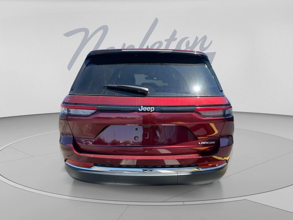 New 2026 Jeep Grand Cherokee Laredo X RWD image 9