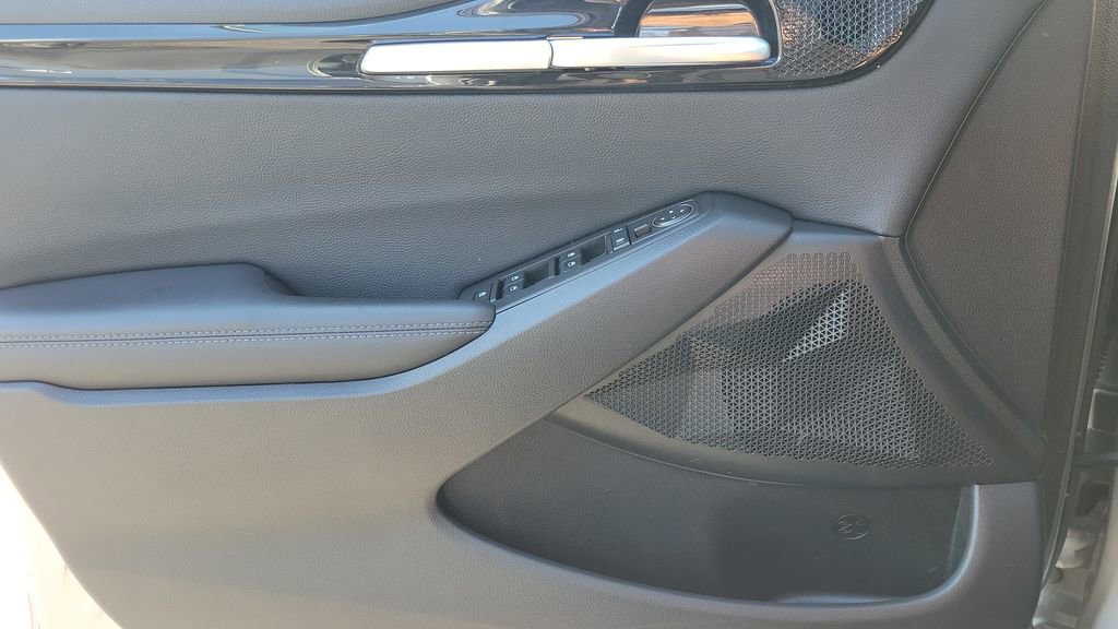 Used 2023 Kia Seltos Nightfall Edition image 16