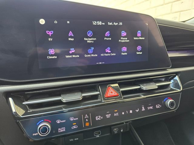 Used 2023 Kia Niro Wave w/ Wave Preserve Package FWD image 48