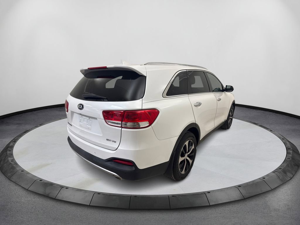 Used 2018 Kia Sorento EX w/ EX Advanced Touring Package AWD/4WD image 5