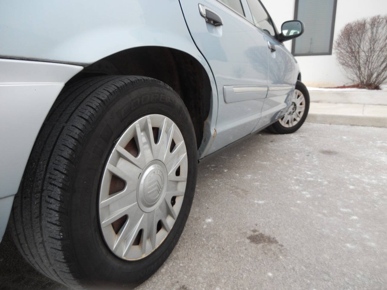 Used 2006 Mercury Grand Marquis GS RWD image 15