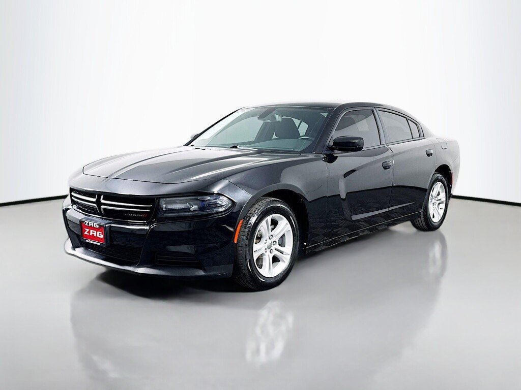 Used 2016 Dodge Charger SE w/ Popular Equipment Group