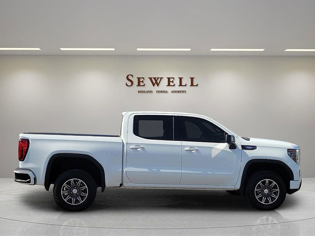 Used 2024 GMC Sierra 1500 AT4 AWD/4WD image 6