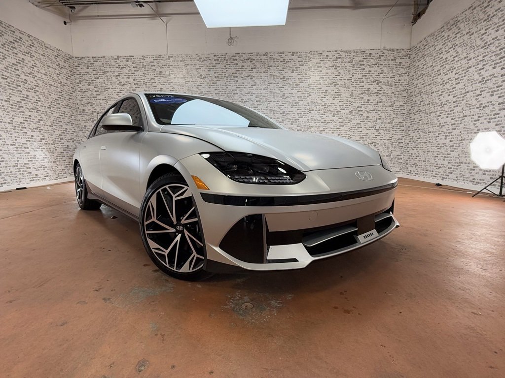 Certified 2025 Hyundai Ioniq 6 SEL image 10