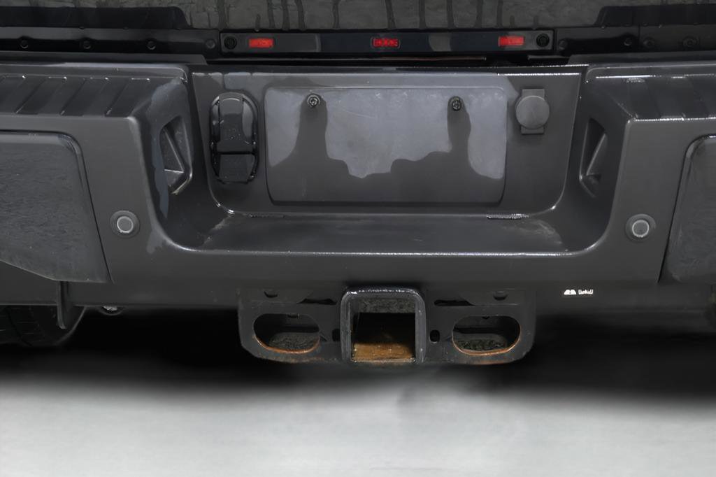 Used 2025 Ford F450 Platinum w/ FX4 Off-Road Package AWD/4WD image 36