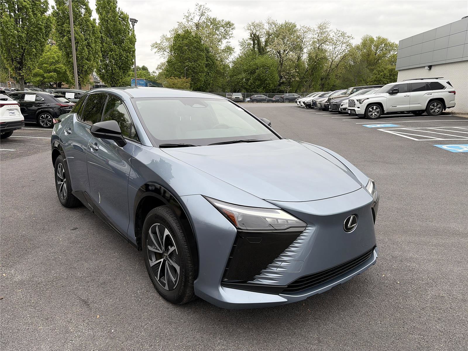 Used 2024 Lexus RZ 450e Premium w/ Accessory Package (Z1) AWD/4WD image 7