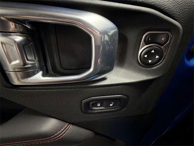 Used 2024 Jeep Gladiator Rubicon w/ Technology Group image 54