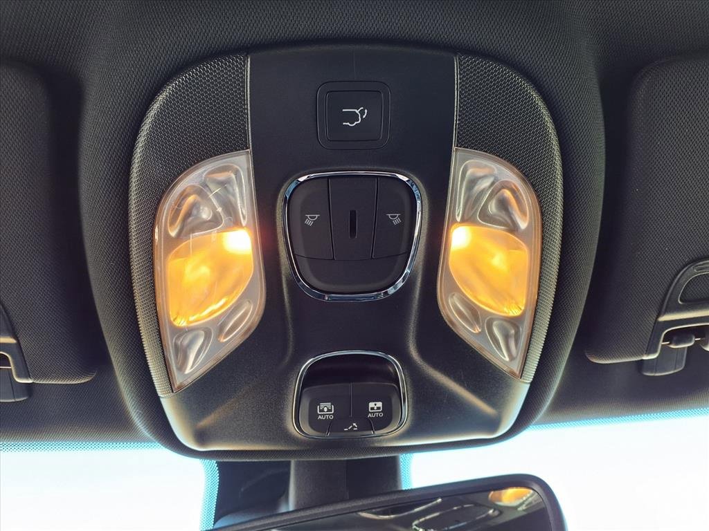 New 2026 Jeep Compass Limited image 24