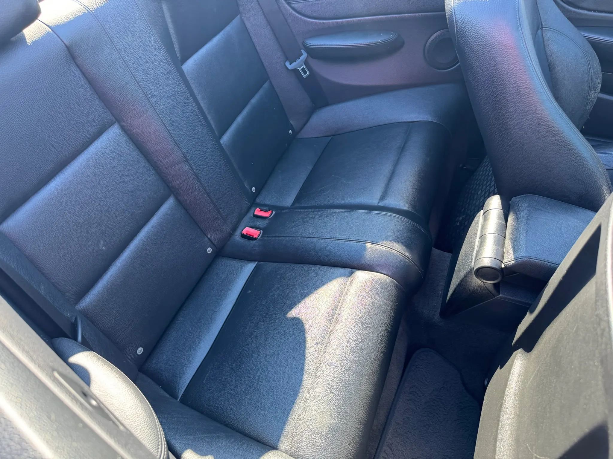 Used 2011 BMW 135i Convertible RWD image 24