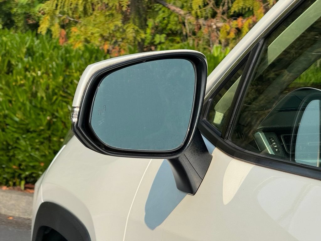 Used 2021 Toyota RAV4 Limited AWD/4WD image 7
