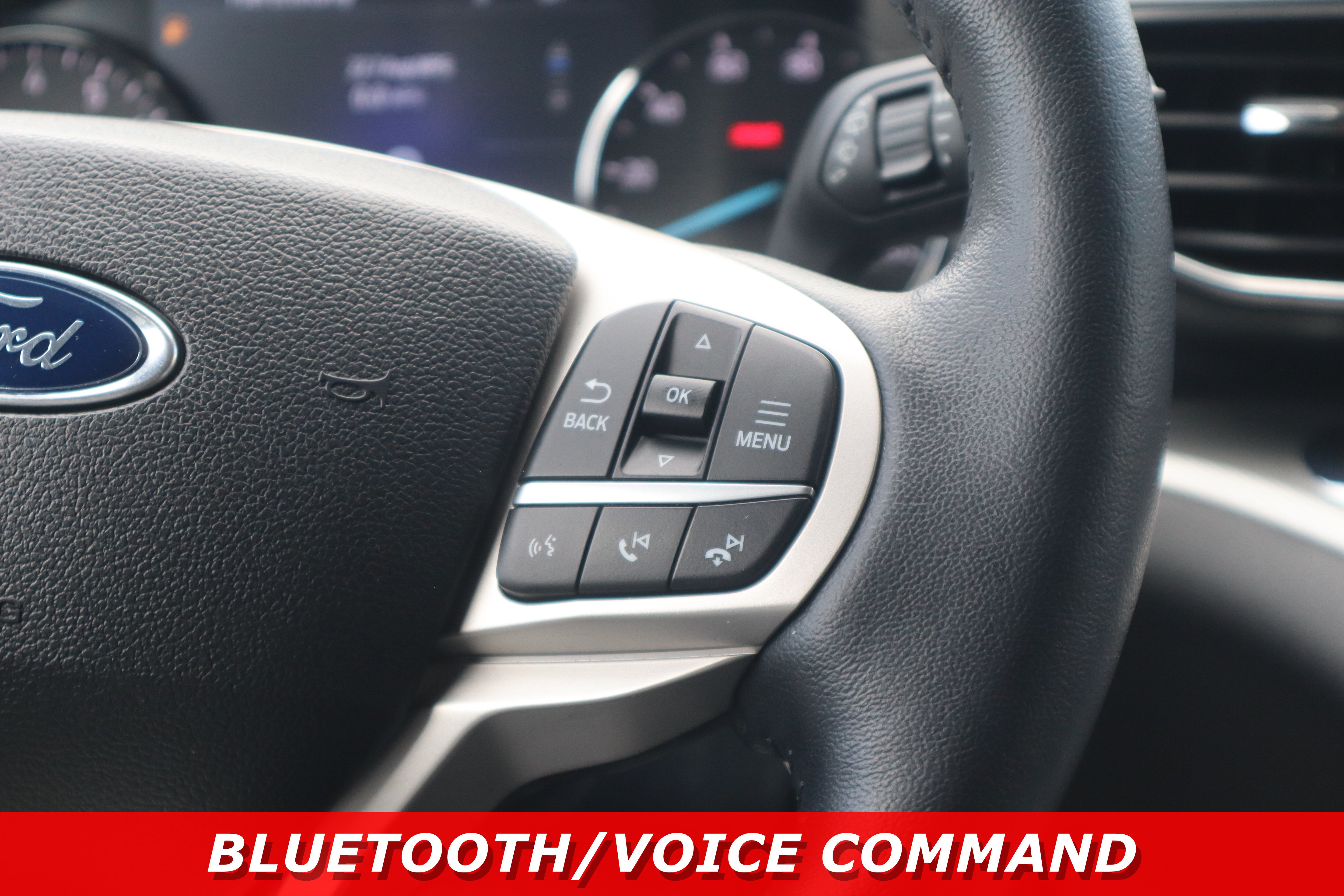 Used 2022 Ford Explorer XLT w/ Equipment Group 202A AWD/4WD image 16