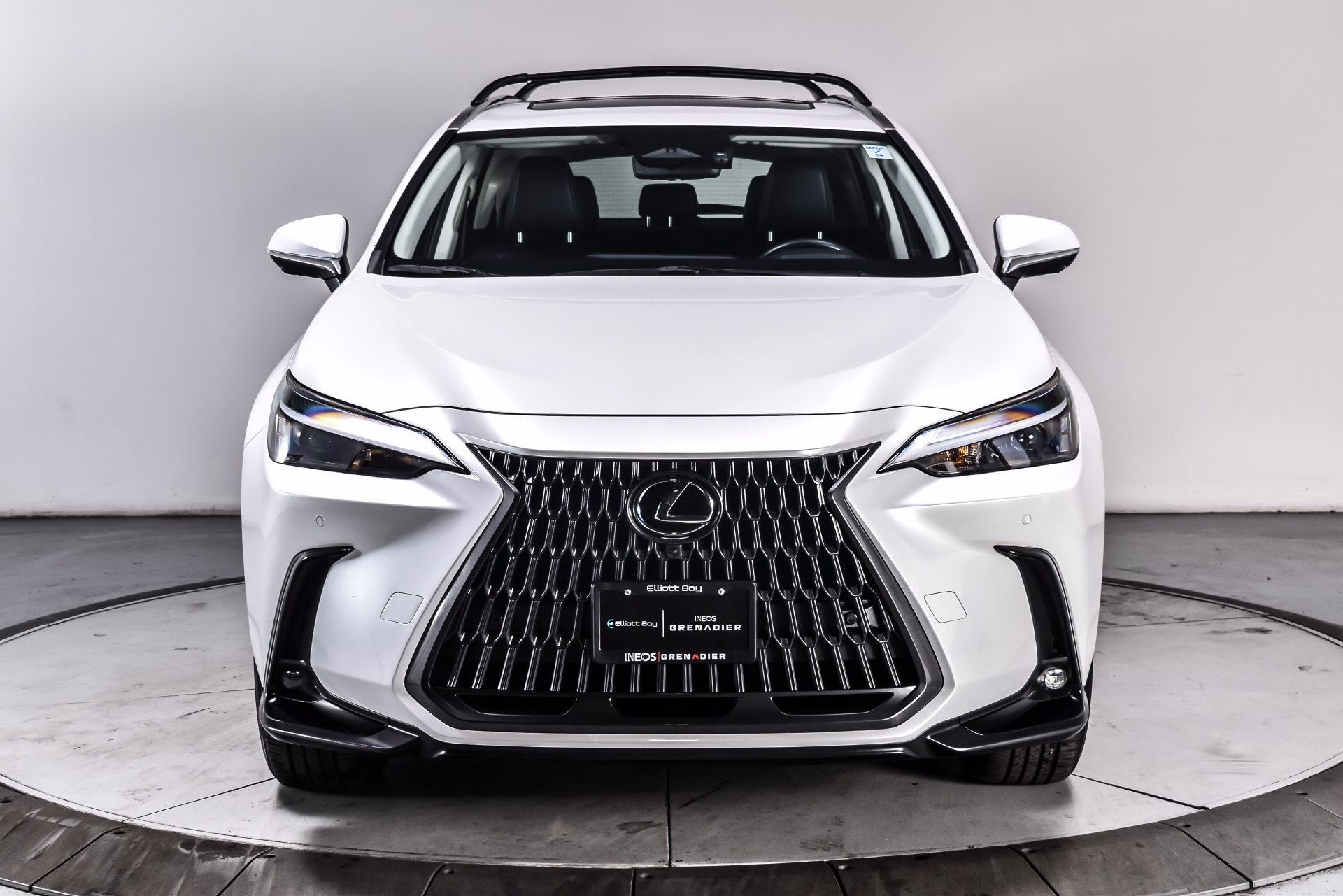 Used 2025 Lexus NX 350h AWD w/ Accessory Package (2T) image 2