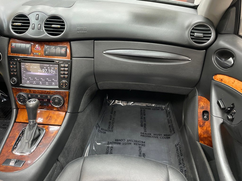 Used 2005 Mercedes-Benz CLK 500 Cabriolet image 36