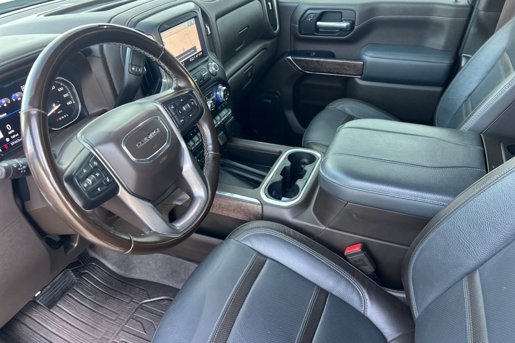 Used 2023 GMC Sierra 2500 Denali image 7