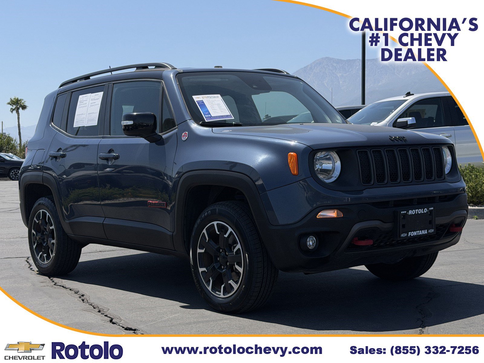 Used 2023 Jeep Renegade Trailhawk AWD/4WD image 1