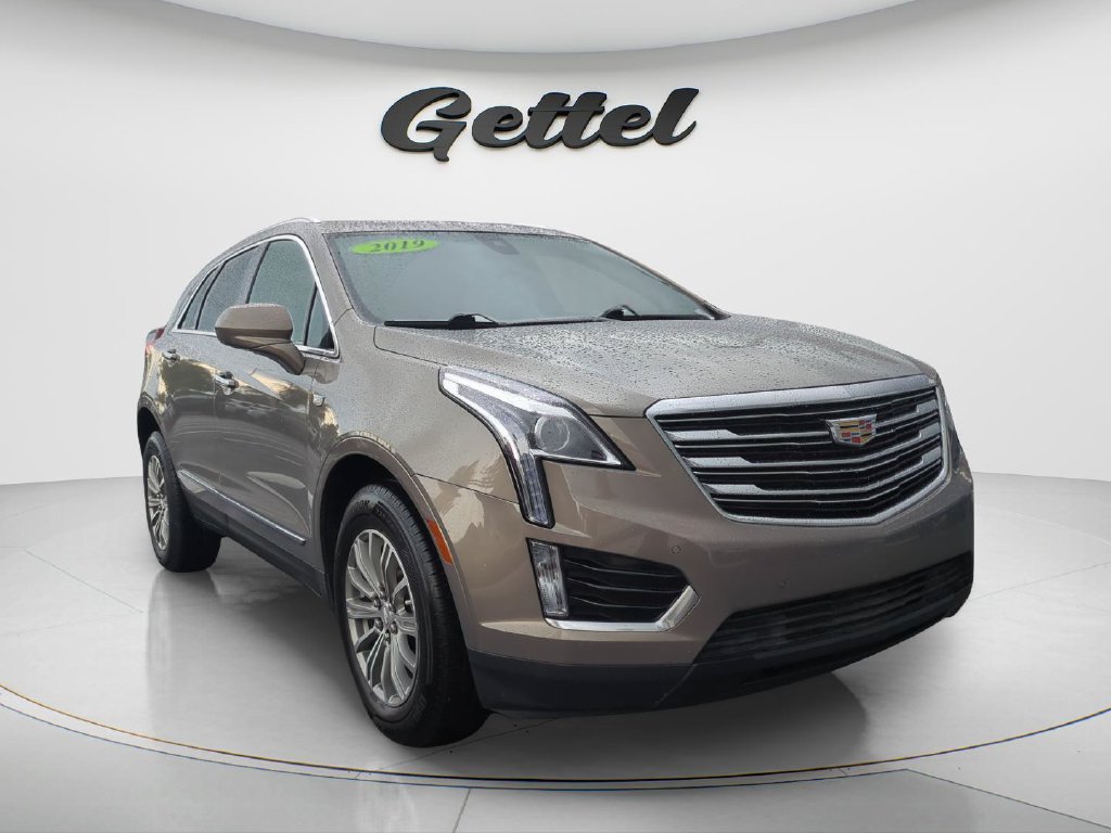 Used 2019 Cadillac XT5 Luxury AWD/4WD image 3