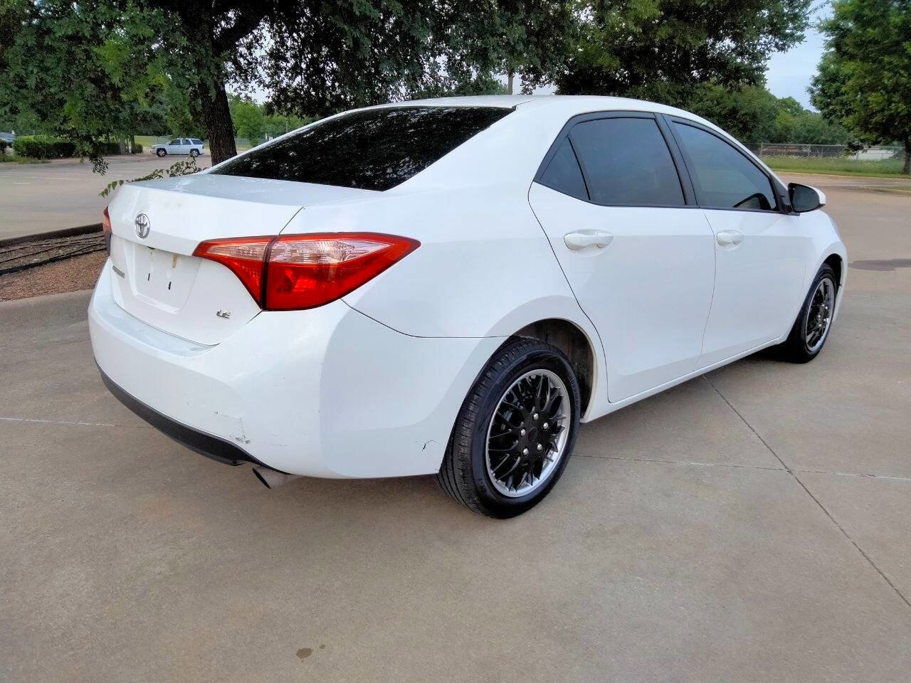Used 2019 Toyota Corolla LE FWD image 5