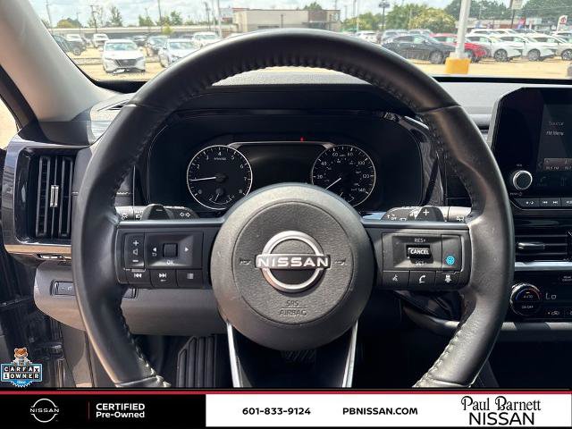 Certified 2025 Nissan Pathfinder SV FWD image 18