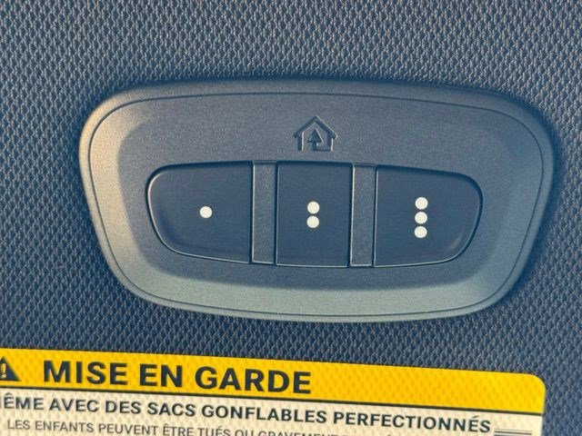 New 2026 Chrysler Pacifica Limited w/ S Appearance Package image 21