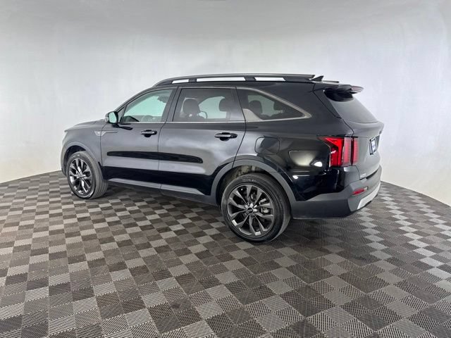 Used 2021 Kia Sorento EX w/ EX AWD X-Line Package image 9