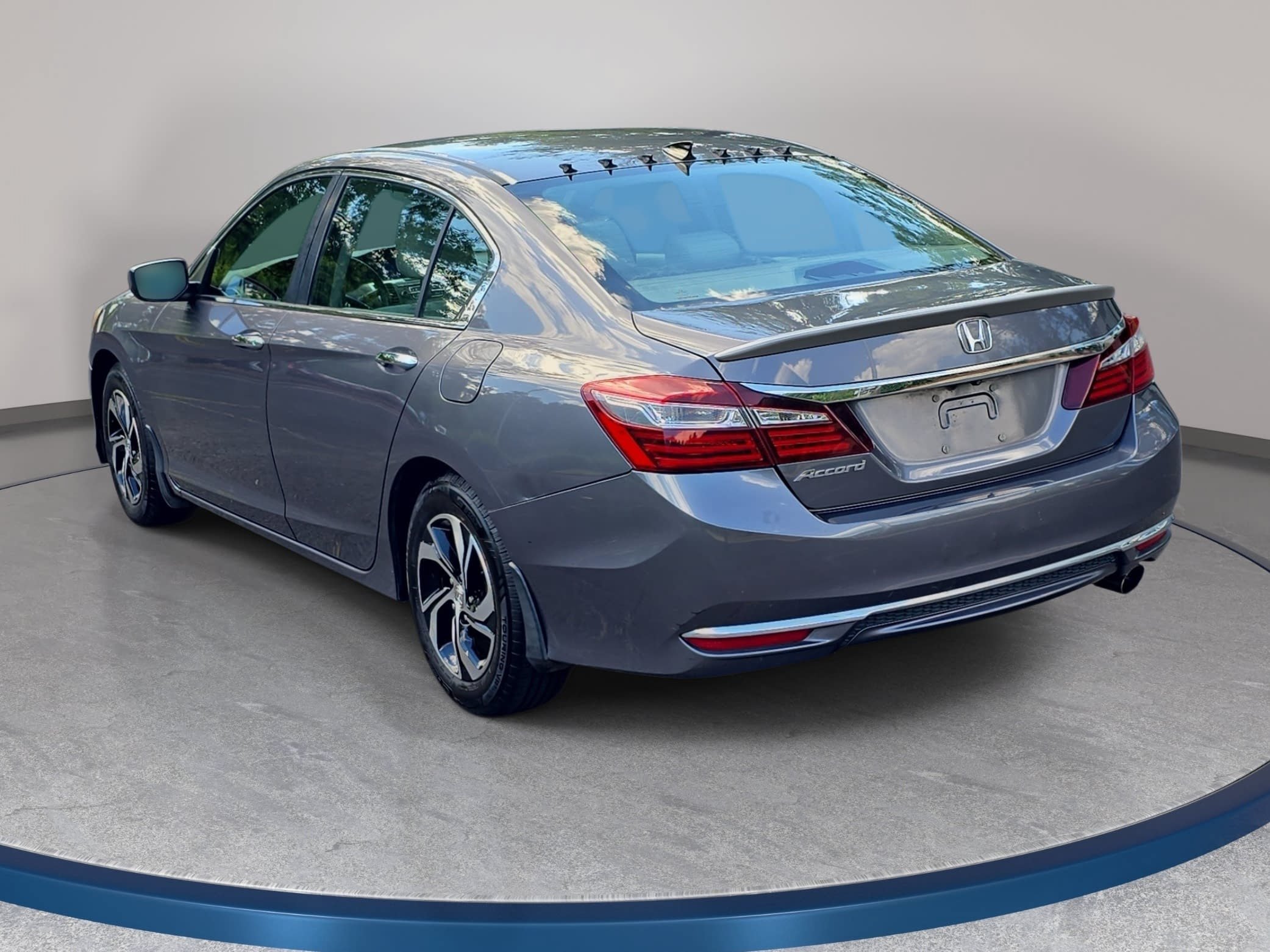 Used 2016 Honda Accord LX image 7
