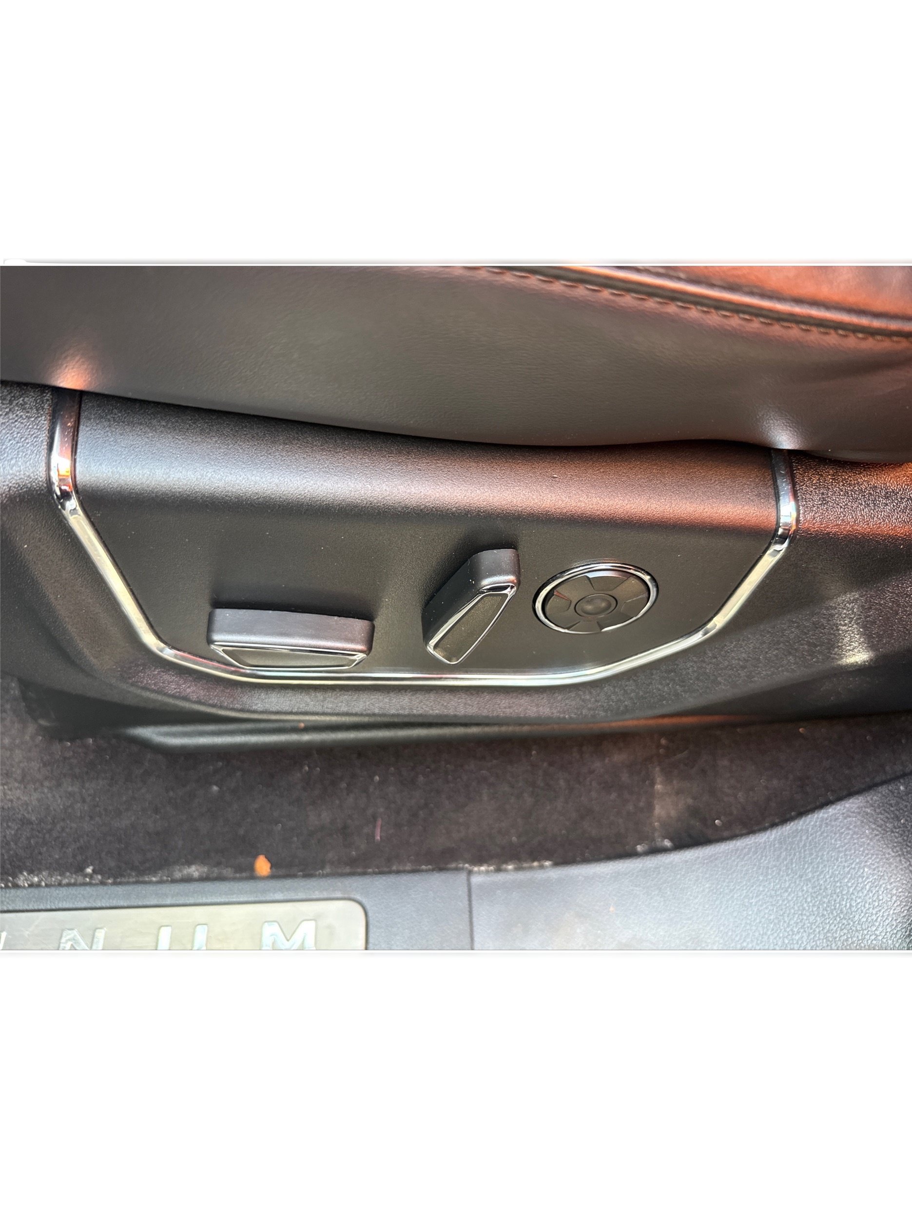 Used 2020 Ford Expedition Max Platinum AWD/4WD image 31
