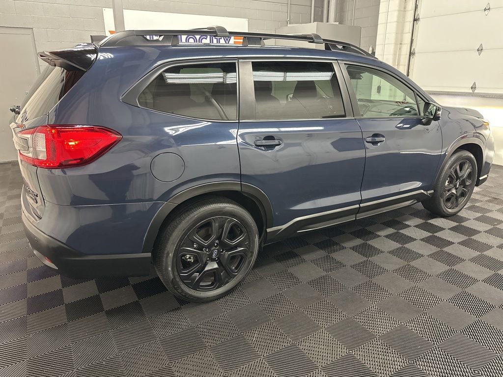 Used 2023 Subaru Ascent Onyx Edition Limited AWD/4WD image 10